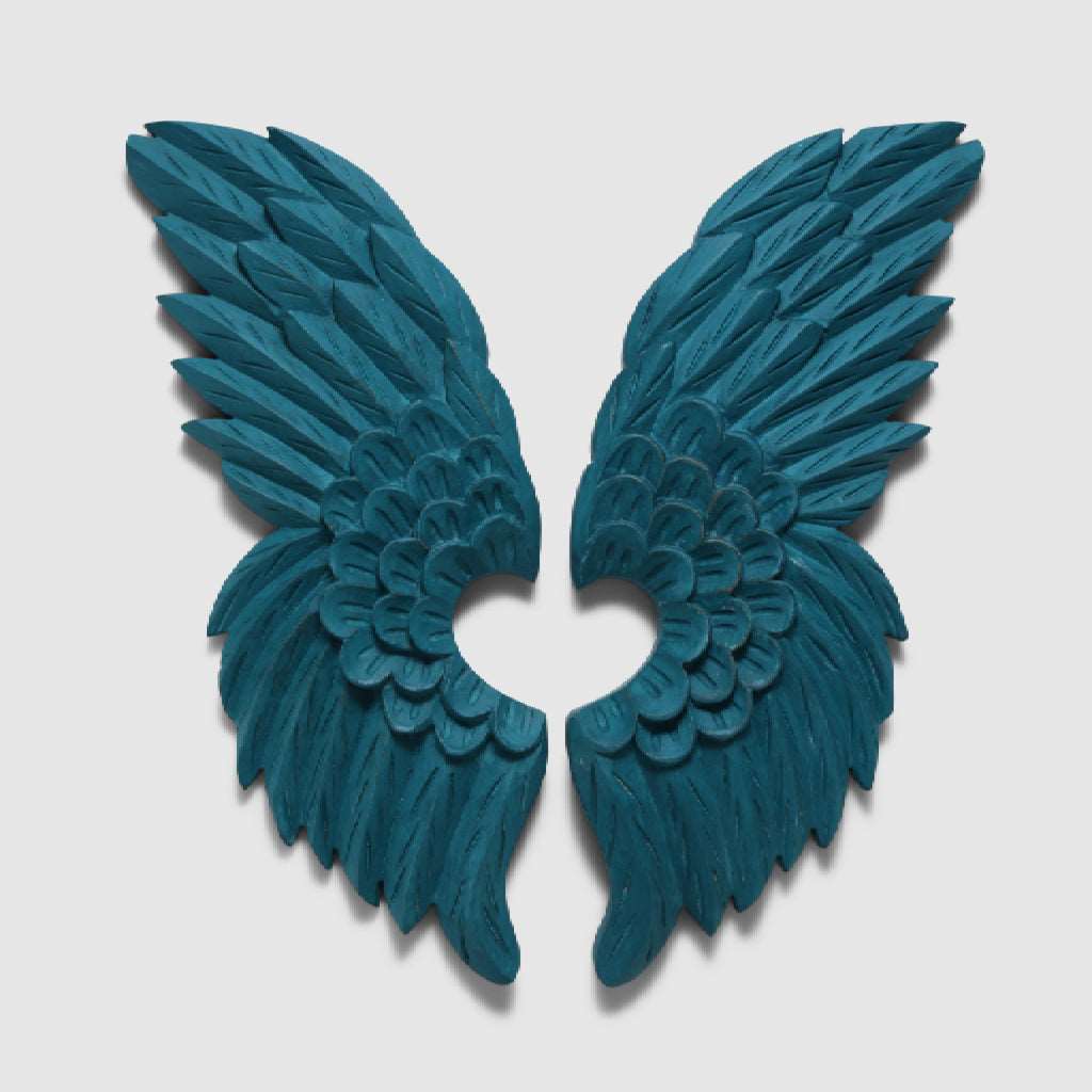 Harmonious Wings -The art of woodcarving - Turoch